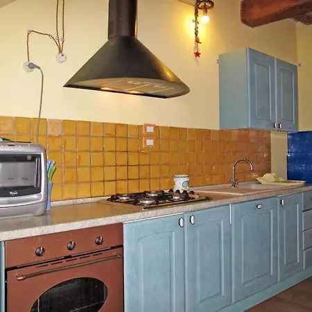 Osteria Di Ramazzano Sleeps 14 Pool Wifi بيت للعطل *